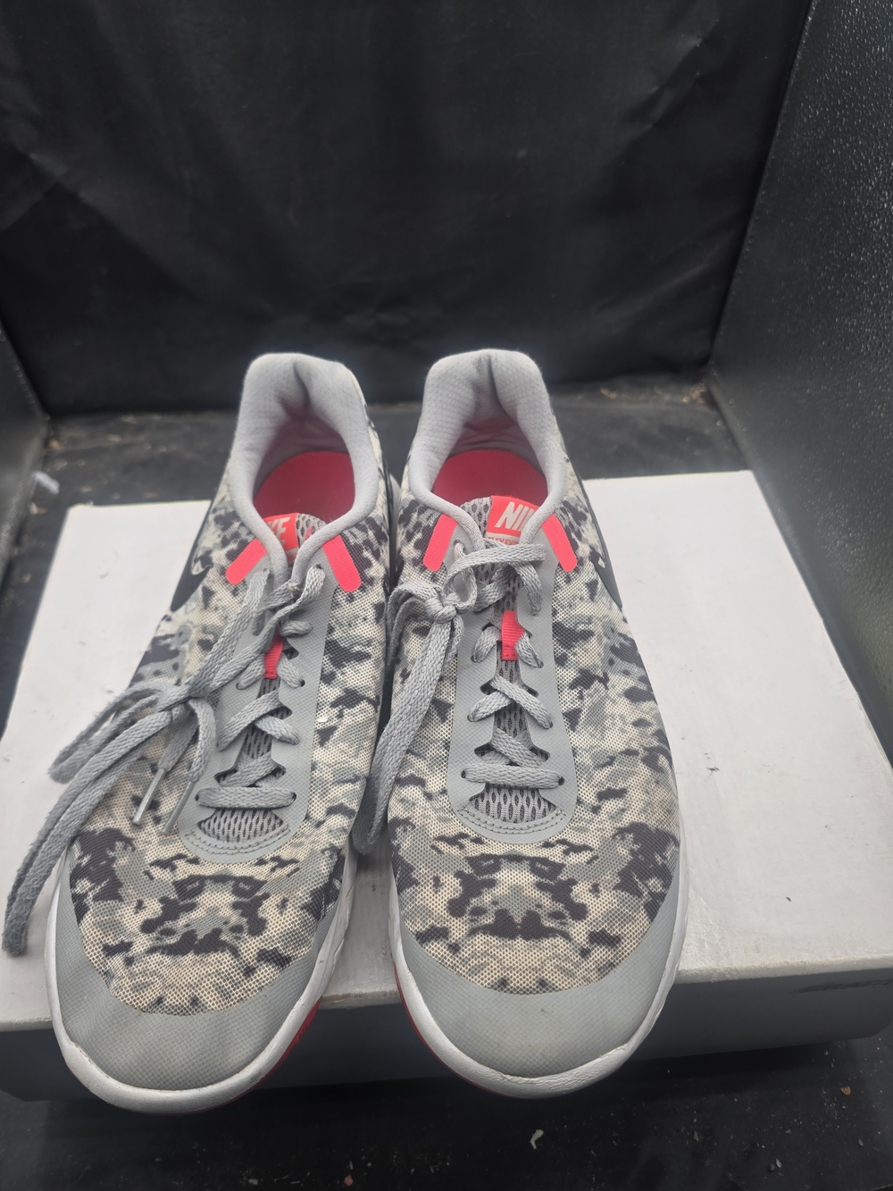 Nike‎ Gray Camo Athletic Shoes with Pink Accents